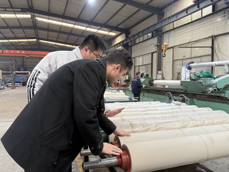 外國(guó)客戶來(lái)驗(yàn)廠